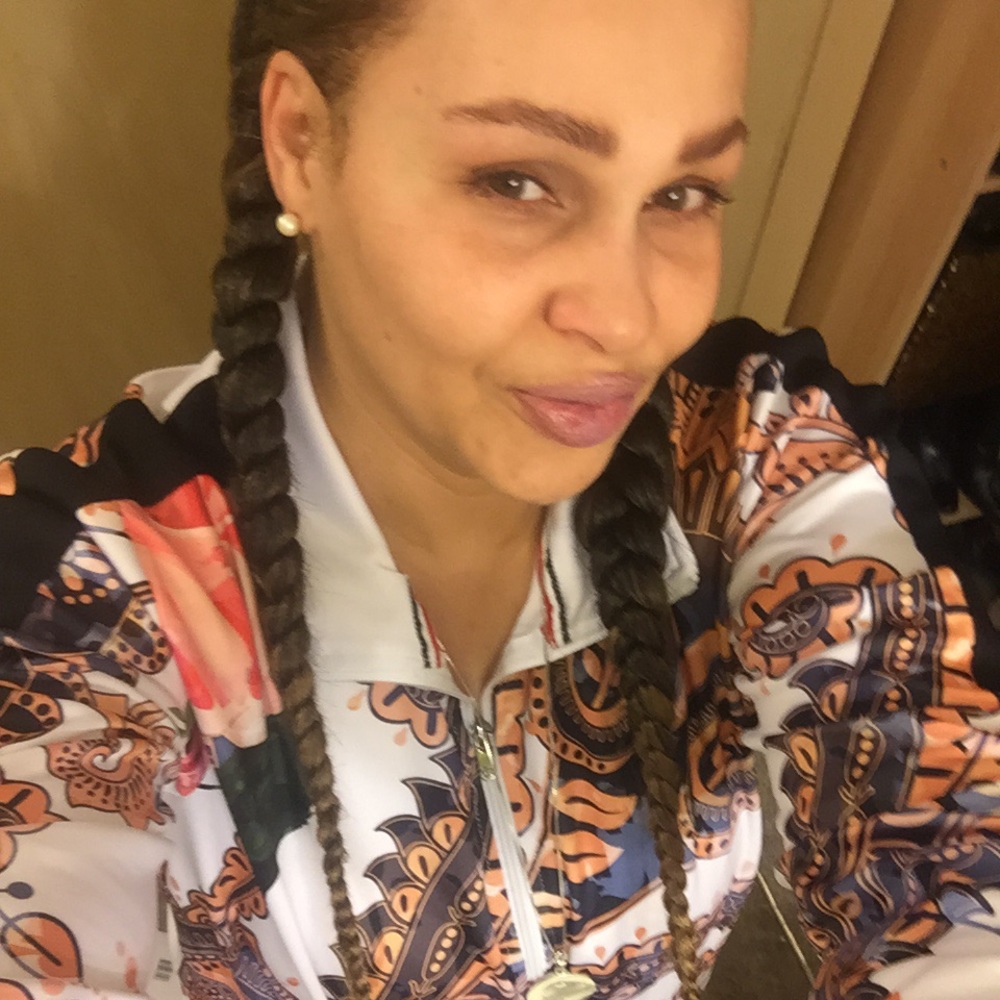 Meet your Posher, Tamiko